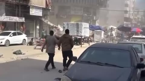 17 martyrs and dozens injured in Israeli bombardment in Al-Ramal neighborhood