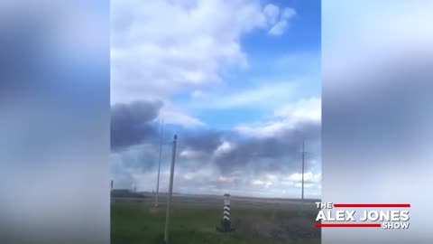 Trump Reveals Phone Call With Putin, Says Russia ‘Will Respond’ to Ukraine Attacks,