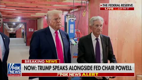🚨 BREAKING: President Trump is OPENLY GRILLING Jerome Powell to his face at the ...