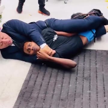 Blacks help criminal escape.