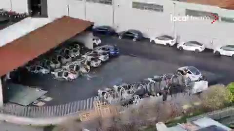 International Tesla terrorism. 17 Teslas burned in Rome, Italy.