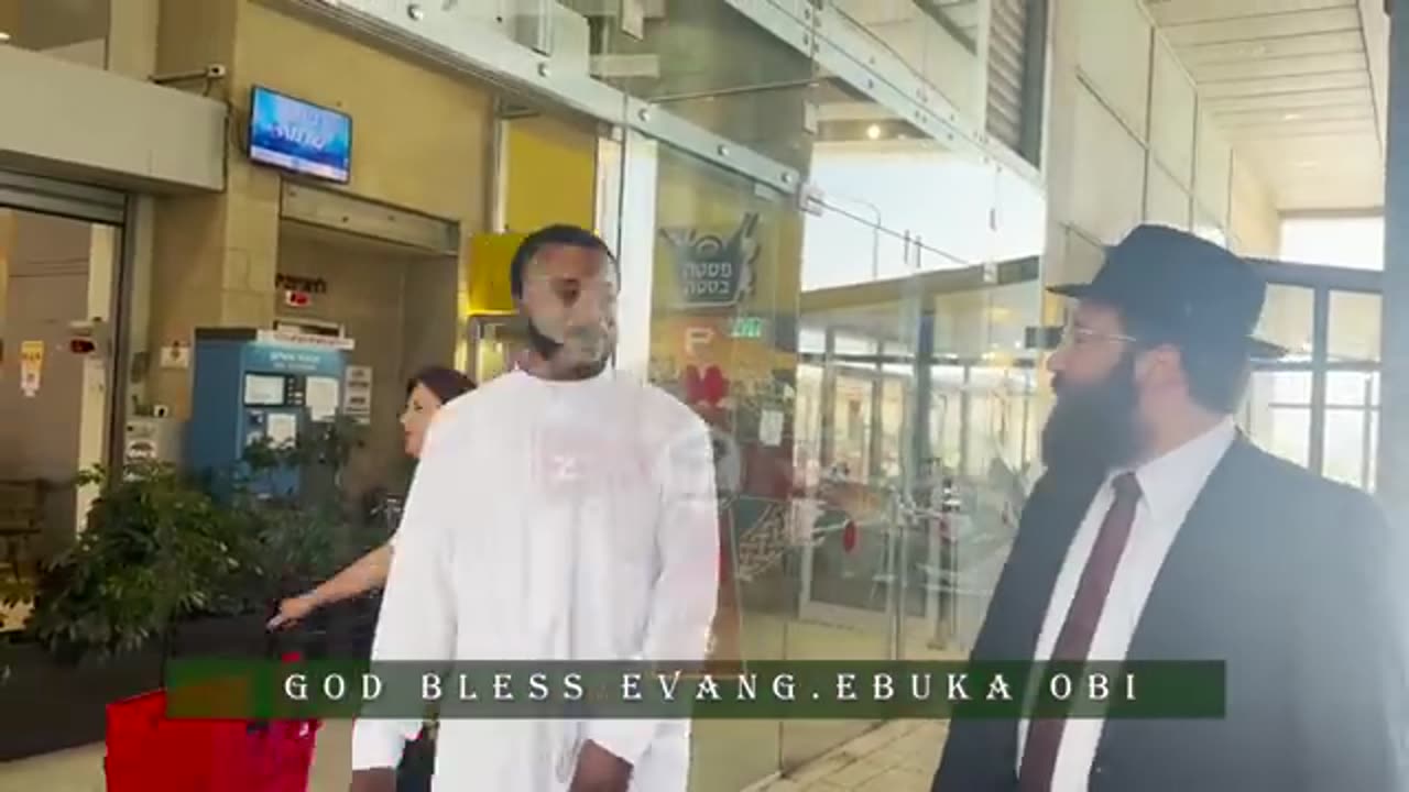 EVANG. EBUKA OBI PRIVATE MEETING WITH RABBI, FOR THE BENEFIT OF THE IGBO RACE.1 year ago