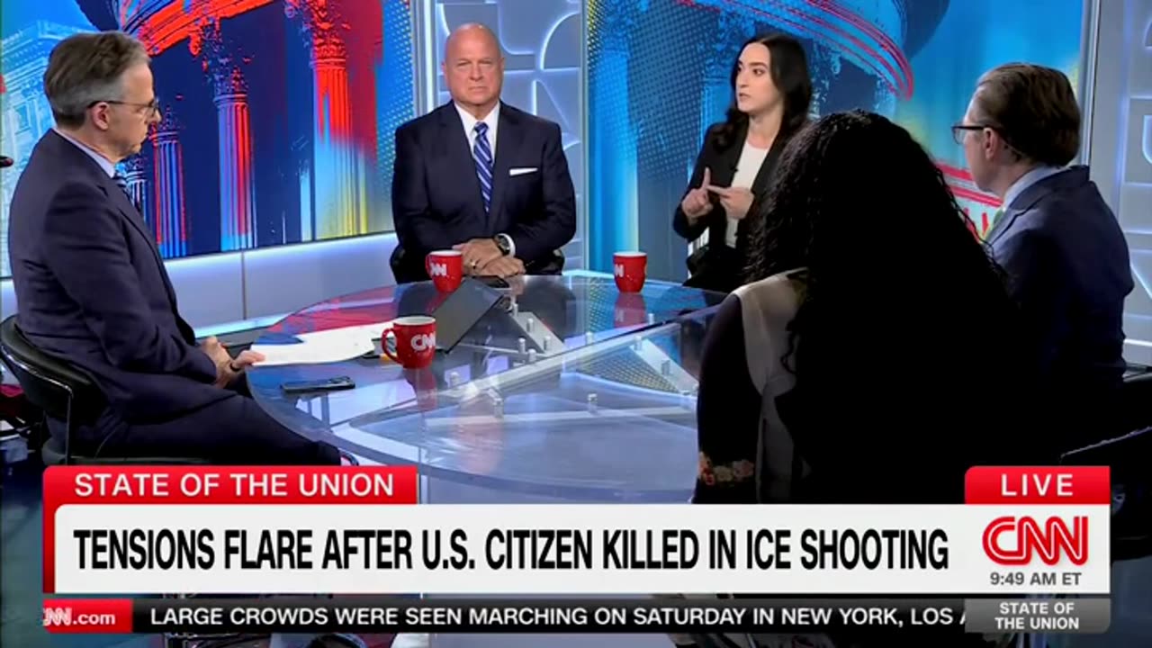 'Let Me Talk': CNN Panelist Reality Checks Anti-ICE Democrat Who Claims Renee Good Was 'Murdered'