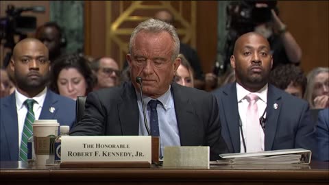 HHS KENNEDY CONFIRMS TALKING TO DR. WILLIAM THOMPSON - WHO CONFIRMED THE VAX AUTISM STUDY A FRAUD