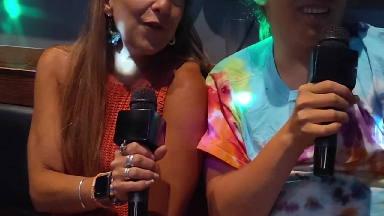 Mindy & Hunter Singing Chasing Cars Karaoke 2025