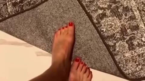 feeturing
