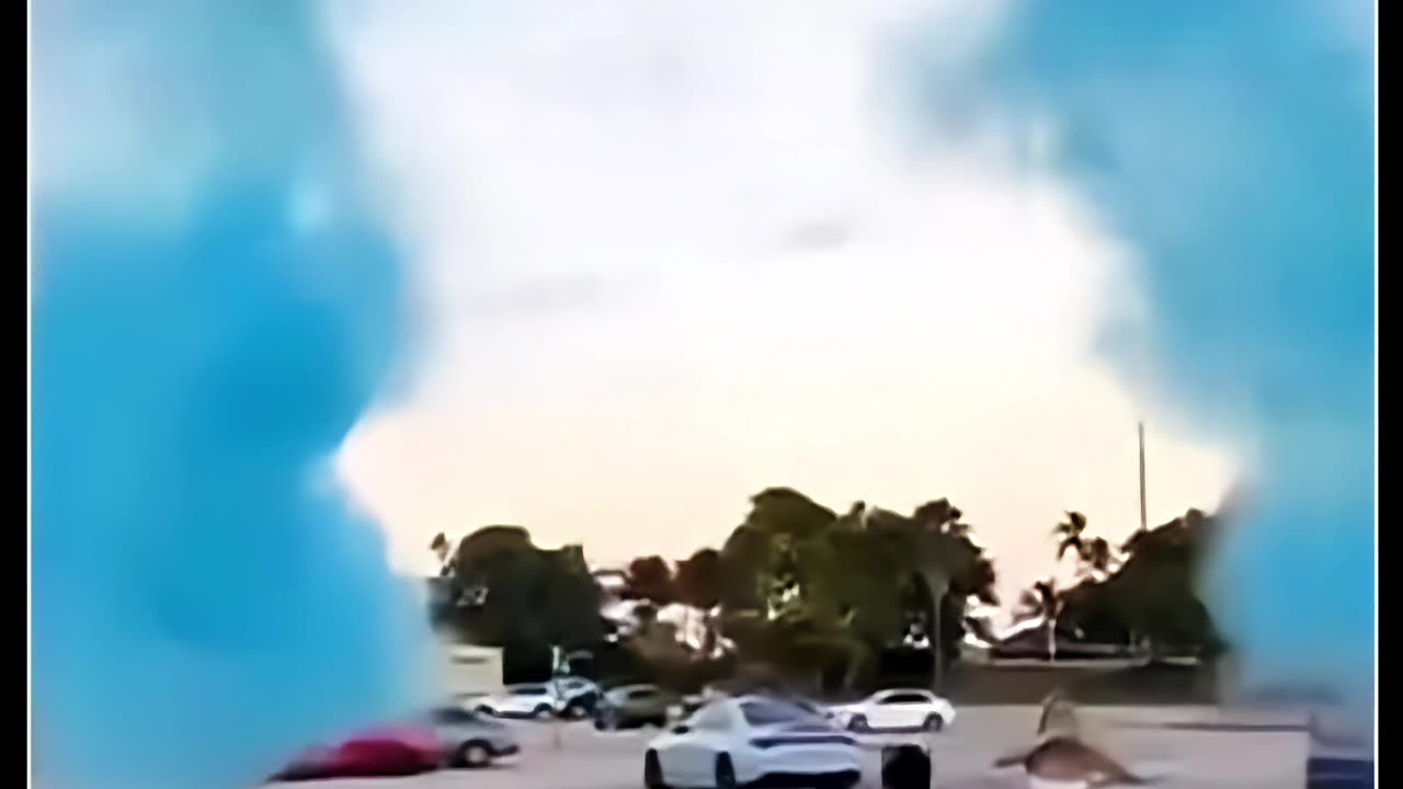 Watch how rich people find out about the sex of their fetus.💰👶