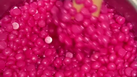 Melting Sexy Smooth Tickled Pink Hard Wax | @baldehbeautybar Shares the Perfect Consistency