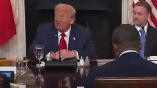 Trump recibe invitación del presidente de Senegal para jugar a golf