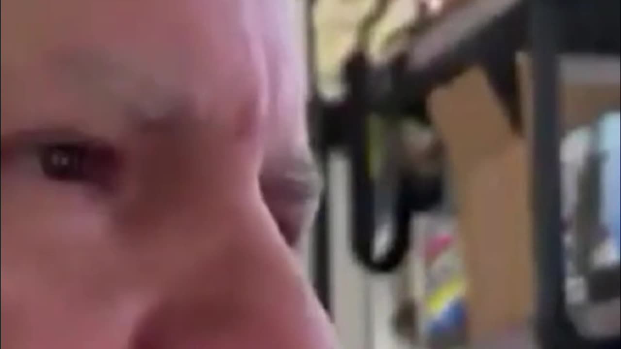 Investors vs. Self-Funding - Make the Right Decision