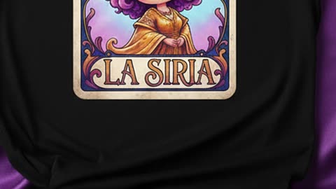 ¿Ya viste esta reina mágica? Esta playera es puro poder y color #LaSiria #EstiloMexicano