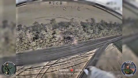 🚁💥 Ukraine Russia War | FPV Drone Hits Ukrainian Self-Propelled Gun in Dnipropetrovsk | RCF