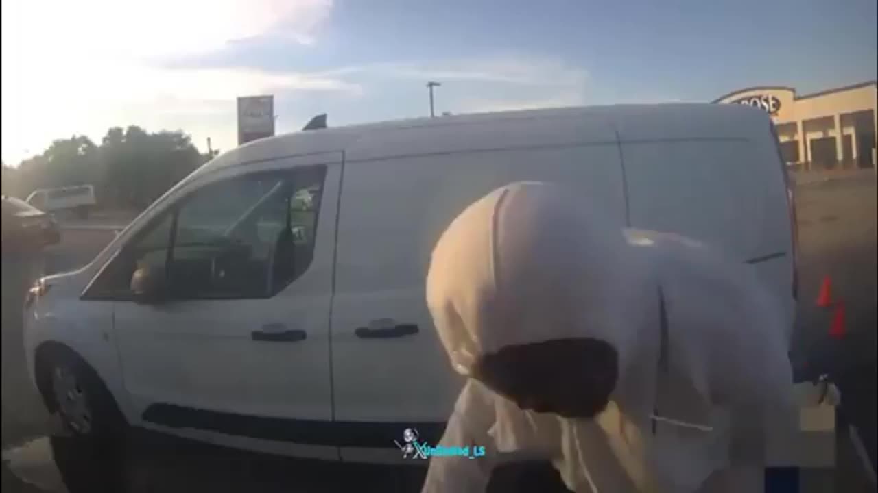 Dumb ass nigga wins da Niggly award during ATM robbery