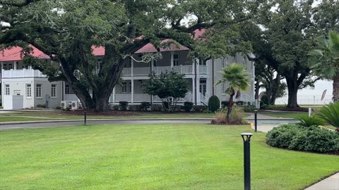 Hotel Tour #080 - Grand Centennial Hotel King Room Tour | Centennial Plaza Resort, Gulfport MS
