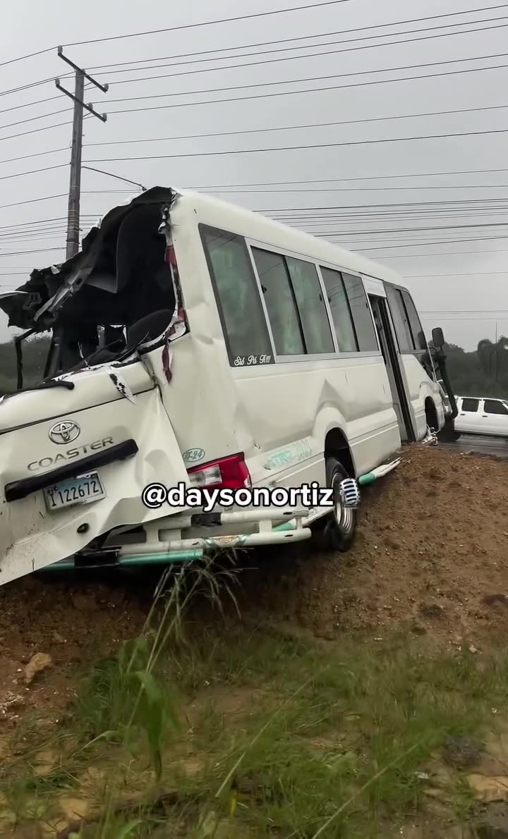 Fuerte Accidente en la autopista 6 de Noviembre