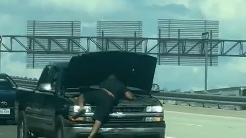 Mobile mechanic 🔥😂😂