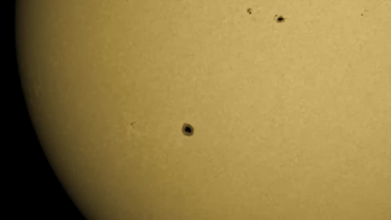 Sun Yanked by Galactic Core, Hole Punched in Atmosphere Sep.7.2025 Space Weather News