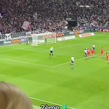 es 2 penaltys arrêtés de Chevalier 🤯🤯 #psg #toulouse #Ligue1 #pourtoi #chevalier