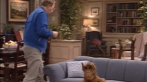 CLASSIC TELEVISION " ALF." ' ALIEN LIFE FORM '
