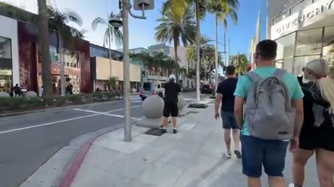 World_s Most RICHEST _ LUXURIOUS Neighbourhood in America