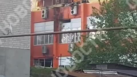🔥👀 More footage of damage to the Bolkhov Semiconductor Devices Plant in the Oryol Region.