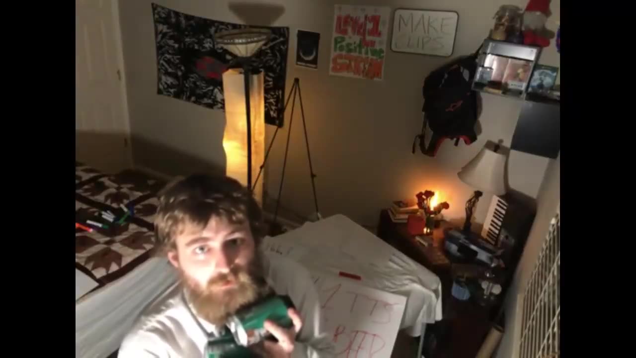 Colon D is chugging beer :D (2) (LEVEL1)