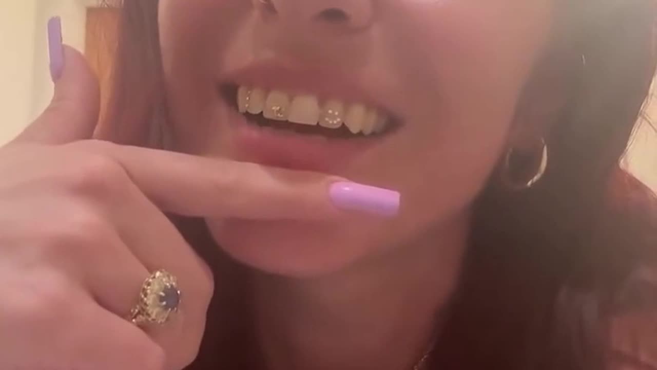 Woman Gets Anal Wax. Get Complimented on Her Ring