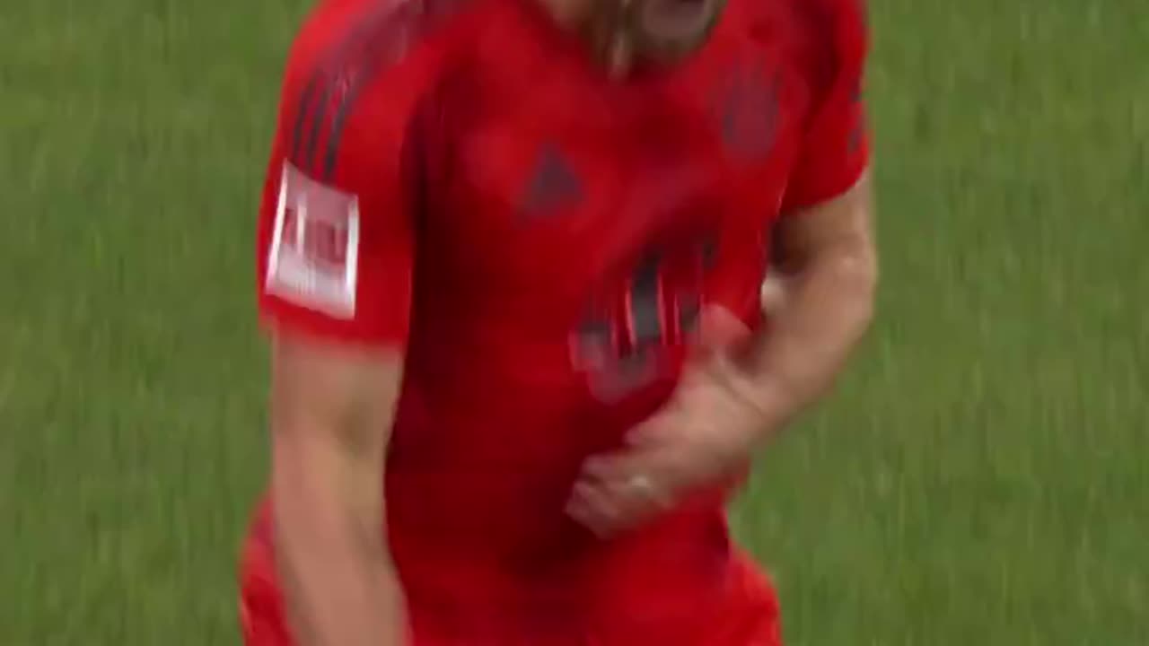 This masterpiece by Harry Kane in the first half of the season against Augsburg