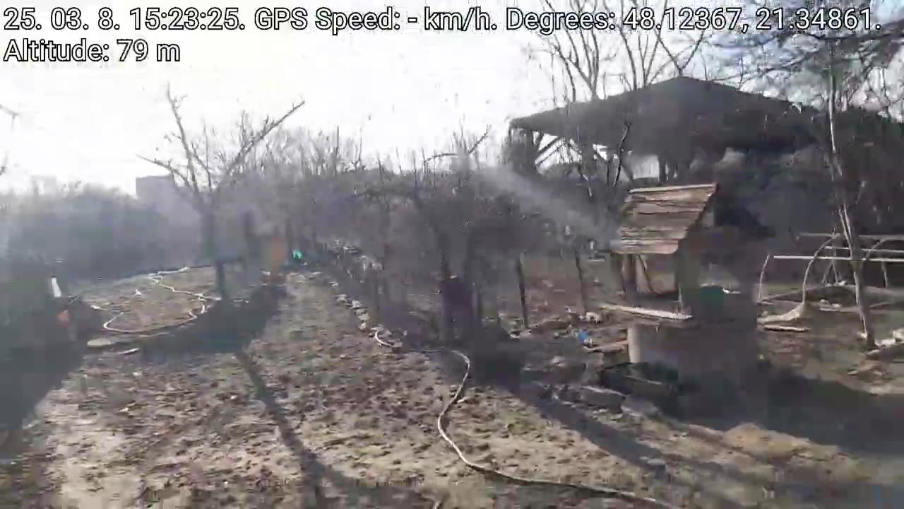 Illegális szemétégetés a Tarcal Fő utca 117. ben. Mert a liberálisokra nem vonatkoznak a törvények!!