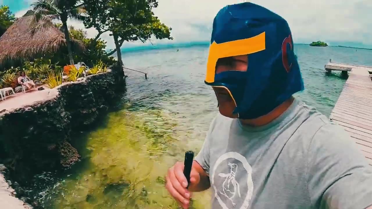 Cretinos en ISLA PIRATA