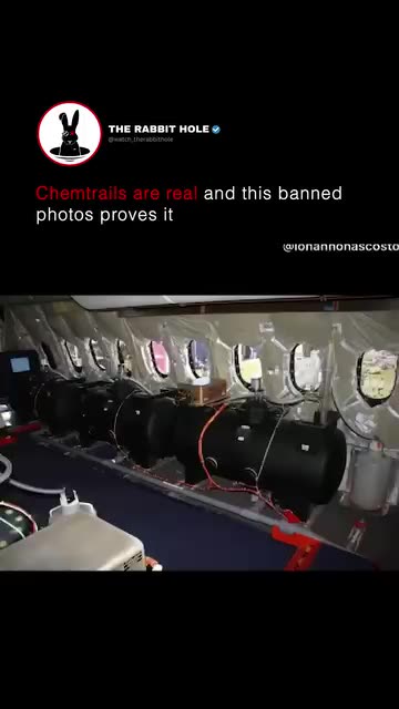 Chemtrails are real and this banned photos proves it