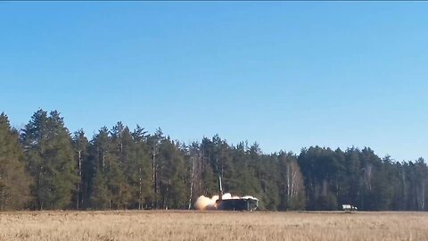 Shocking! Iskander Missiles Smash Ukraine’s Hangars—One Precision Strike After Another!
