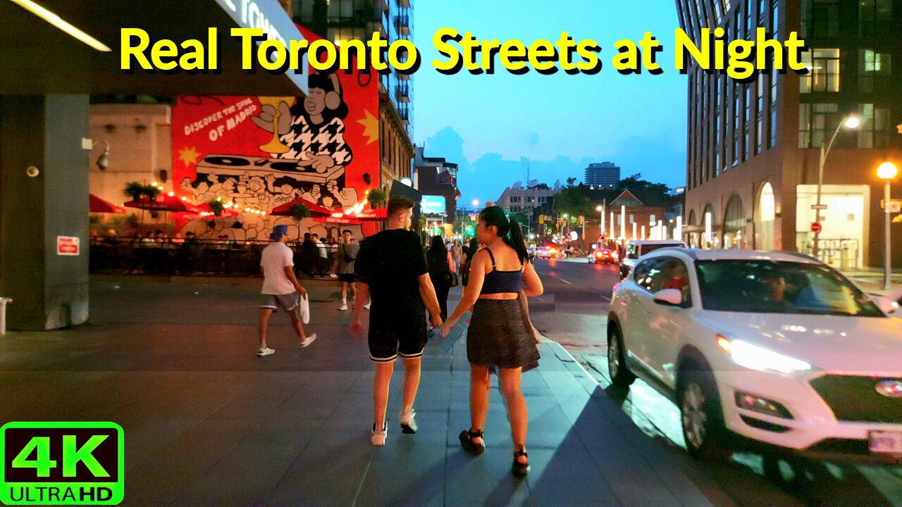【4K】🌃 Downtown Toronto Night Walk | Summer Stroll Past Landmarks Canada 🇨🇦
