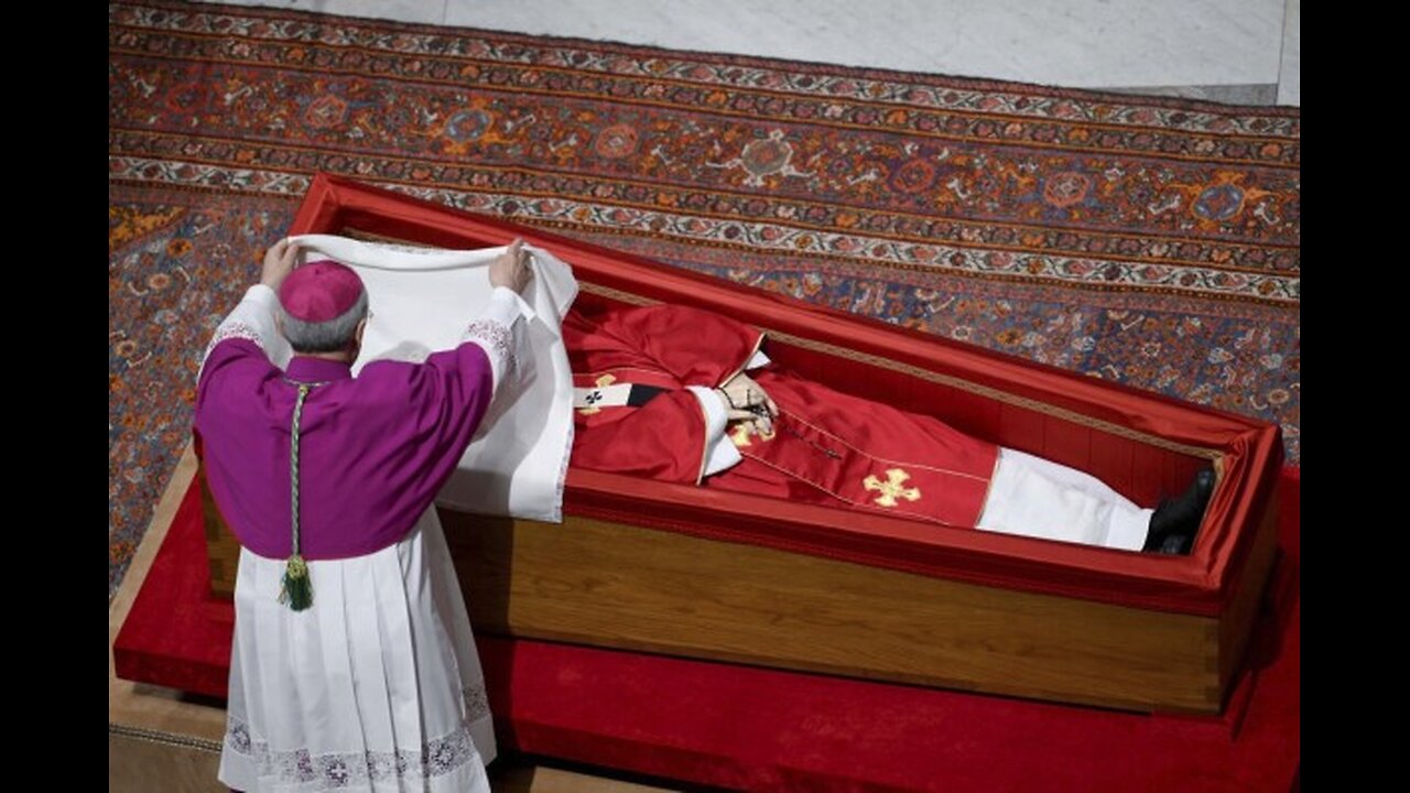 “LaVerità” Così la chiesa si è prostrata allo stato