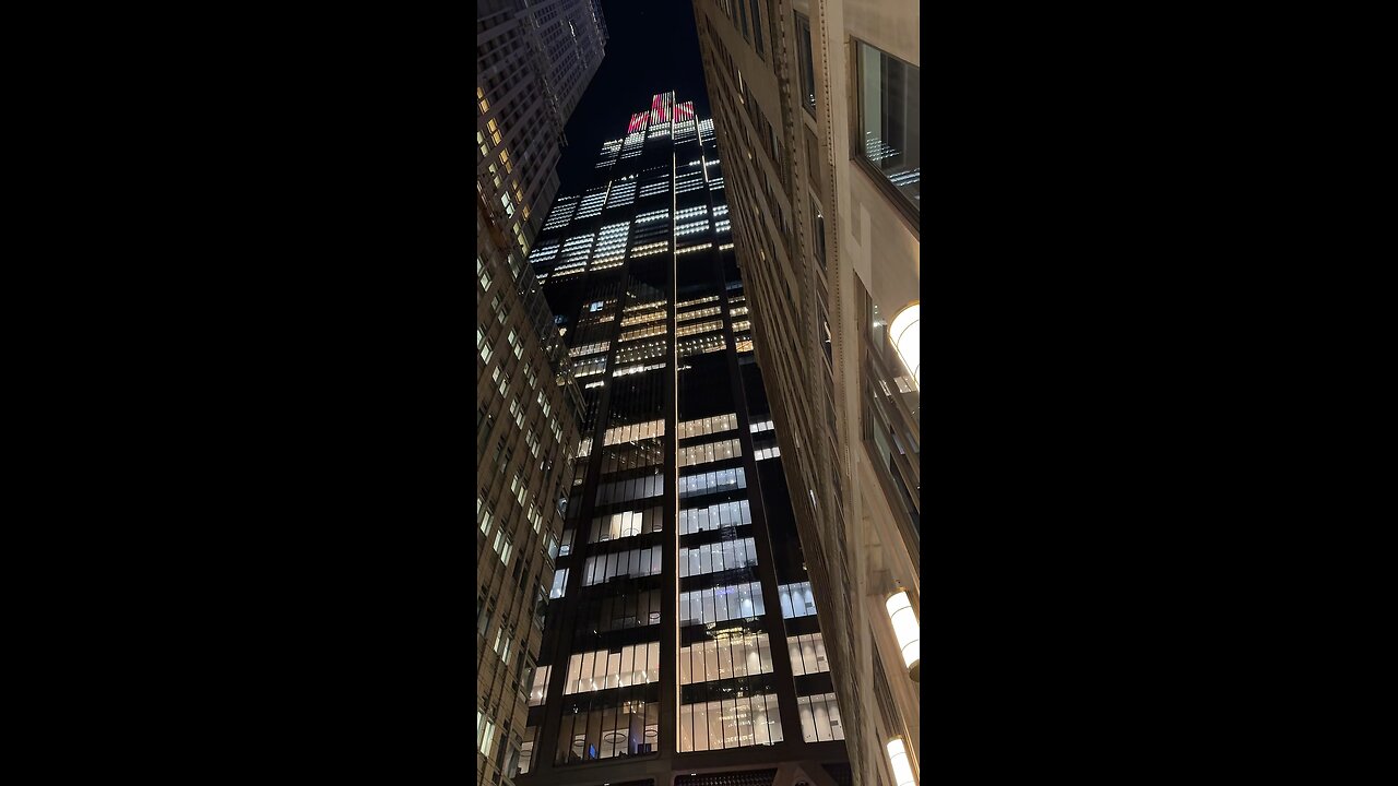 NEW TOWER IN MANHATTAN
