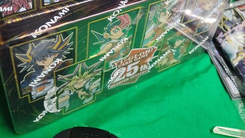 Yu-Gi-Oh! 25th - Quarter Century Tin Opening