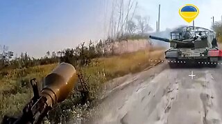 Close-Range: Russian Soldiers Trap Ukrainian Tanks in Deadly Ambush