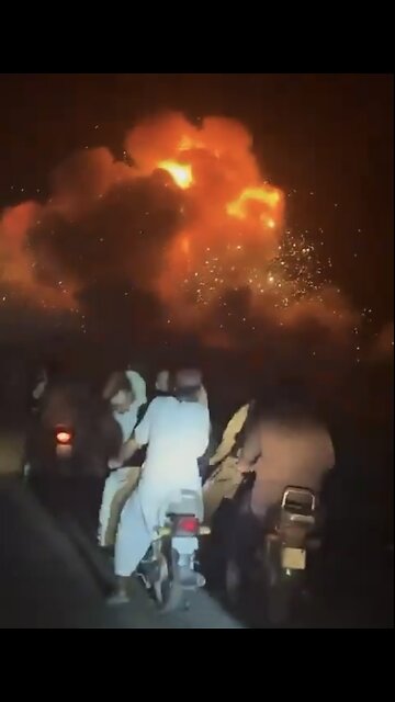 INDIA STRIKES🇮🇳🕌🚀📸PAKISTAN WITH MISSILES🇵🇰💥🏚️🔥⛺️🥷💫