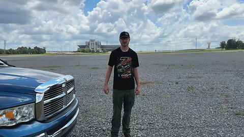 Driving a Nissan GTR at Nashville Speedway- INSANE experience