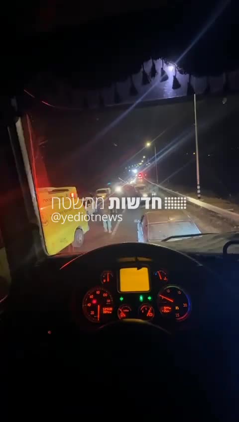 IDF forces in the southern Hebron area after the shooting attack