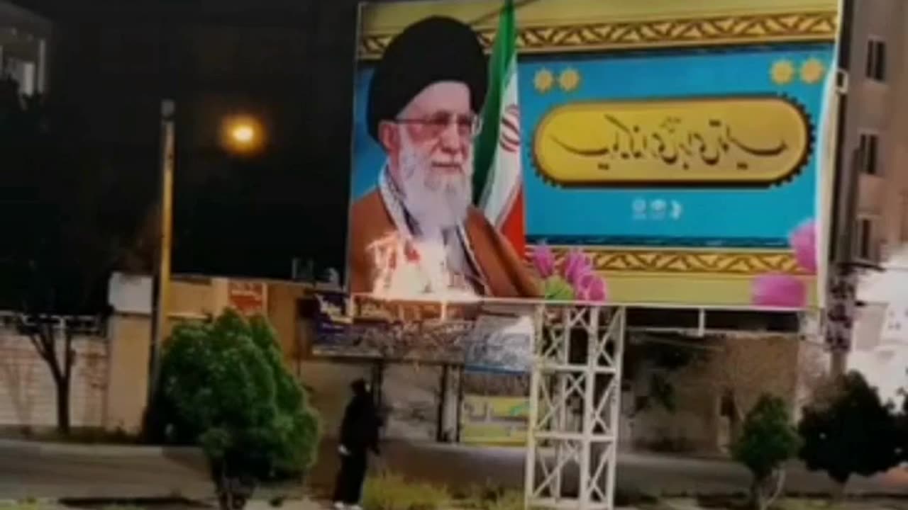 🇮🇷💥 ABAIXO A TEOCRACIA SANGUINÁRIA DO IRÃ!