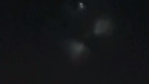 UFO 🛸 This just broke into 3 parts over the Sunshine Coast Australia #ufos 👽 Prime Disclosure 👽