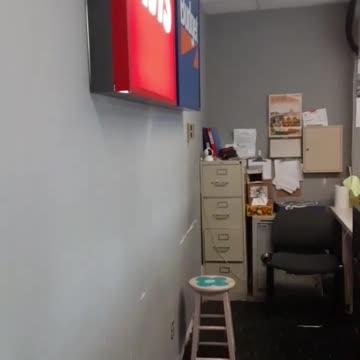 Flashback! I miss the way my Avis used to look