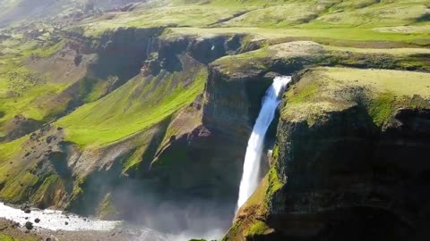 Iceland 4K - Scenic Relaxation Film with Calming Music