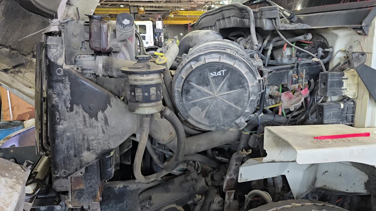 #1349 Maxxforce 9 Diesel Engine Retail
