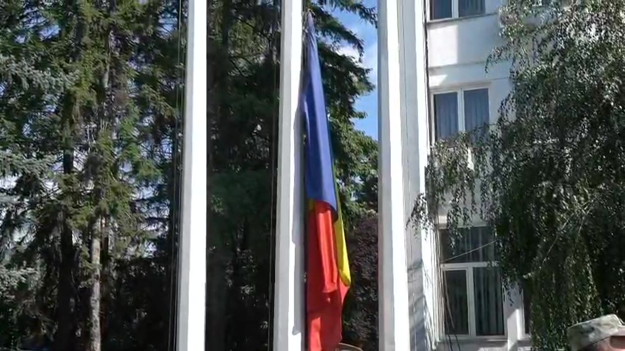 DRAPELUL Național, sărbătorit la Vâlcea!