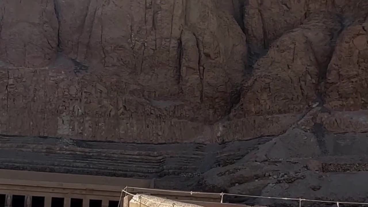 The Stunning Temple of HATSHEPSUT at Deir El-Bahri!