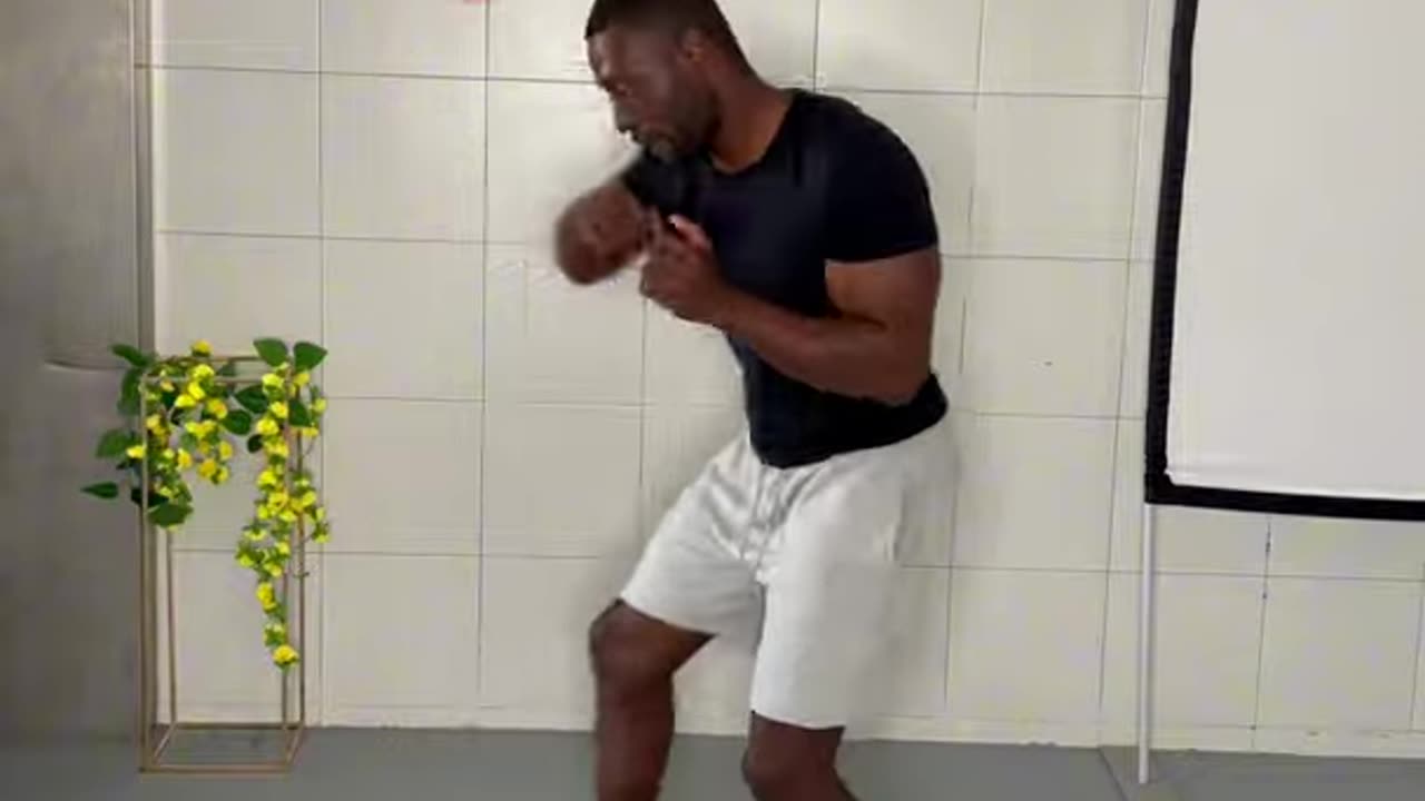 FOOTWORK MOVE LIKE A GHOST! 👣 Master FOOTWORK That Leaves Opponents Lost! 🔥 🔥