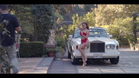 Sexy Photo Shoot with Renee Olstead