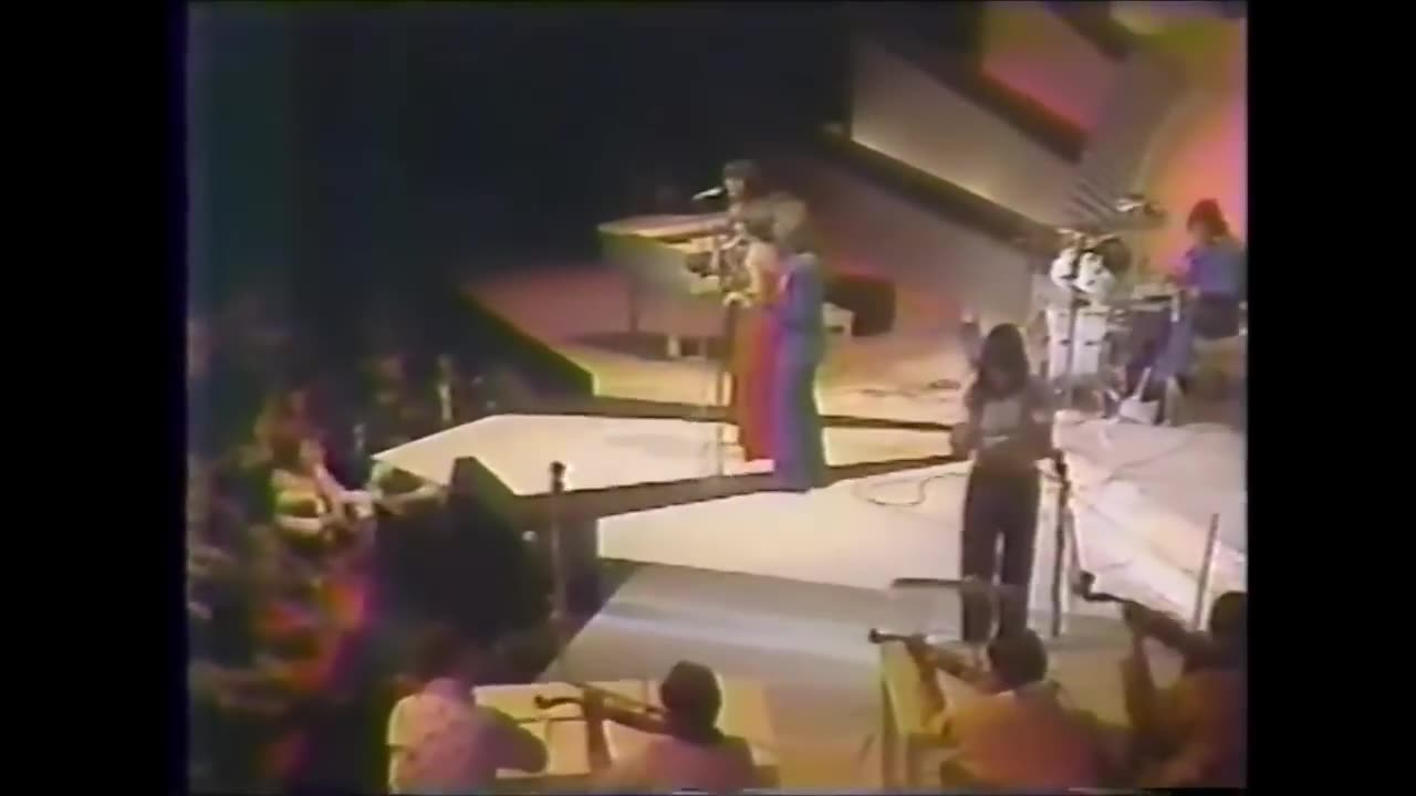 Hamilton Joe Frank Reynolds - Falling In Love (video editado)